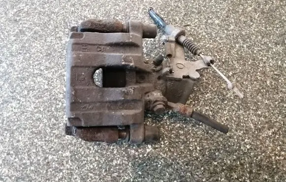 Opel Signum Rear brake caliper