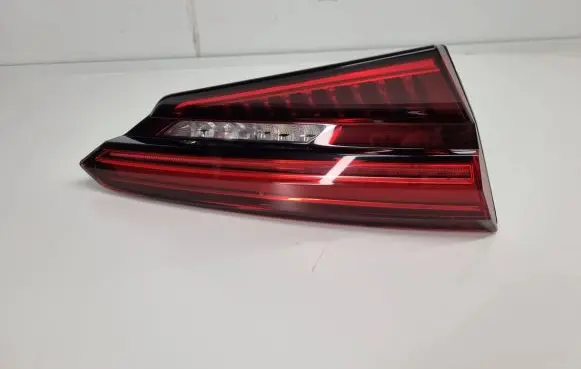 Audi A5 Rear/tail lights 8W6945093C