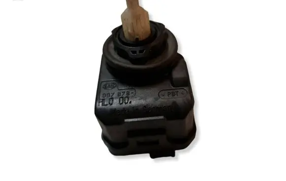 Volkswagen PASSAT B5 Headlight level adjustment motor 1J0941295C 007878