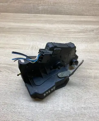 BMW 3 E46 Front door lock E46FRONTDOORLOCK