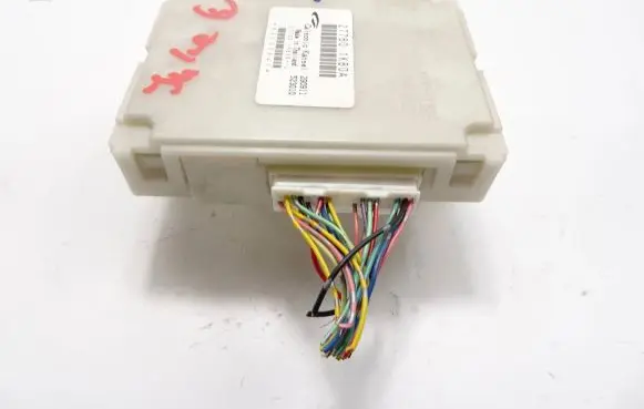 Nissan Juke I F15 Other control units/modules 277601KB0A 290911 523010
