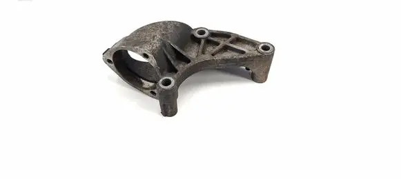 Opel Insignia B Driveshaft support bearing bracket 84054642