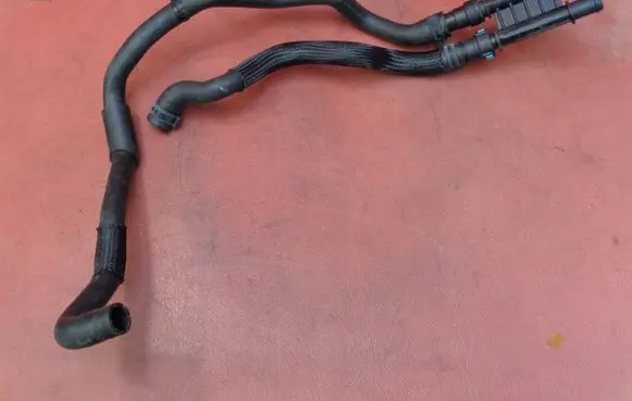 Ford Transit Custom Engine coolant pipe/hose KK2118R579BD