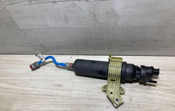 BMW 3 G20 G21 Fuel filter housing 7458378