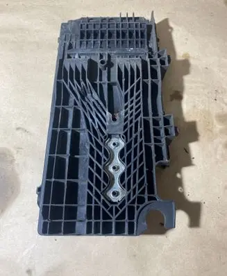 Ford Mondeo MK IV Battery tray 6G9110723A D2L4A