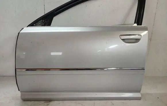 Audi A8 S8 D3 4E Rear door