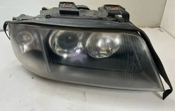 Audi A4 S4 B6 8E 8H Headlight/headlamp
