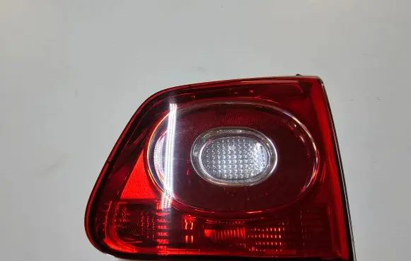Volkswagen Tiguan Tailgate rear/tail lights 5N0945094B 5N0945264