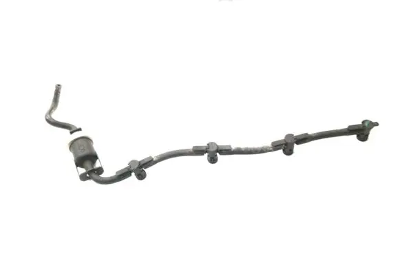 Volkswagen PASSAT B6 Fuel return line/hose 