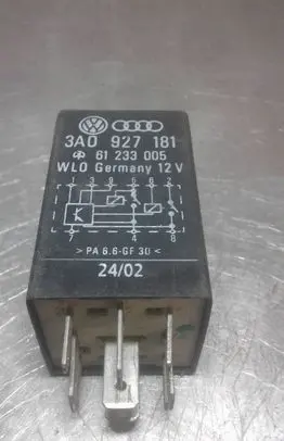 Audi A6 S6 C5 4B Other relay 3A0927181 61233005