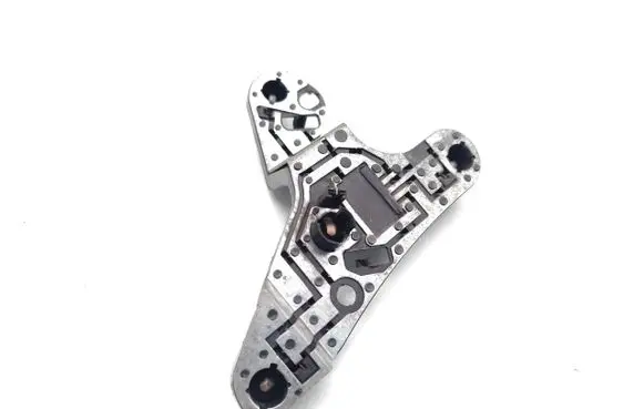 Toyota Avensis T270 Tail light bulb cover holder 89028783
