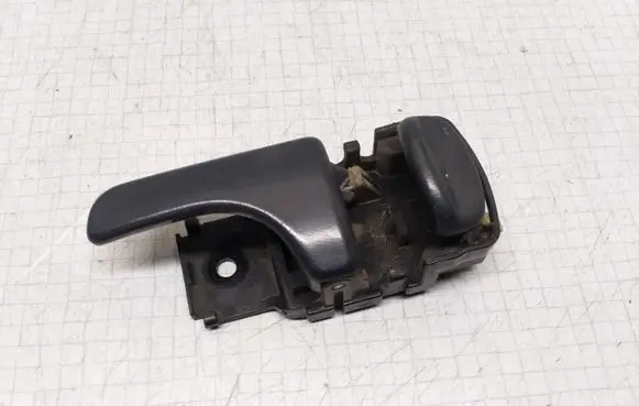 Nissan Terrano Front door interior handle