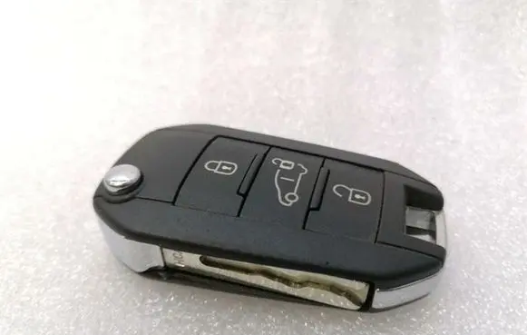 Opel Zafira B Ignition key/card CCAJ18LP299012