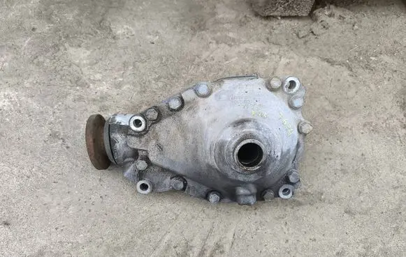 BMW X3 F25 Front differential 17586910