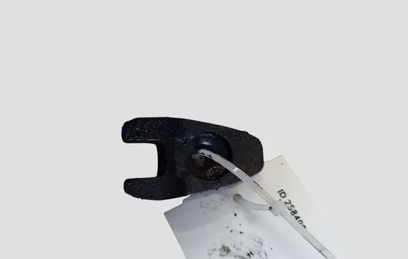 BMW 3 E90 E91 Fuel Injector clamp holder