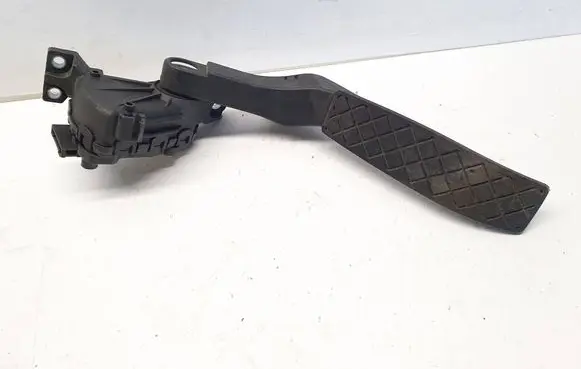 Volkswagen Touareg I Accelerator throttle pedal 7L0723507A 6PV00802026