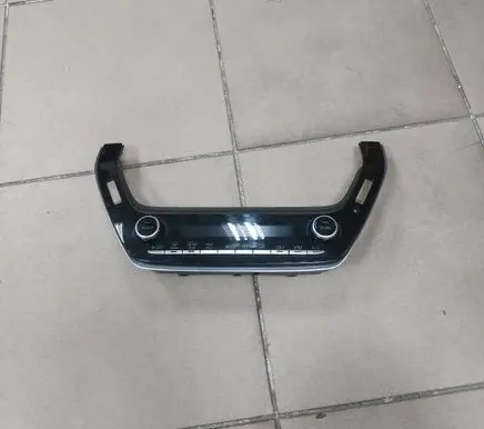 Toyota Corolla E210 E21 Climate control unit 5590002F30 7037S15