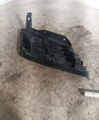 Nissan Primera Front bumper lower grill