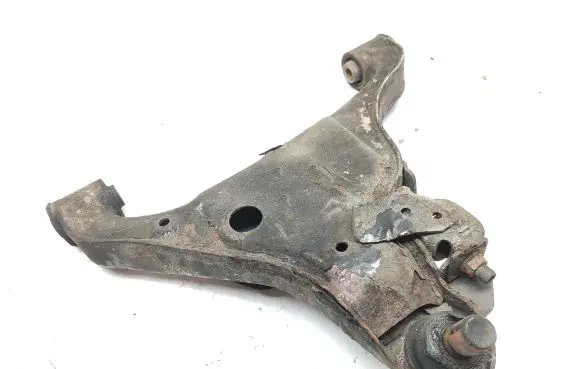 Nissan Navara D23 Front lower control arm/wishbone