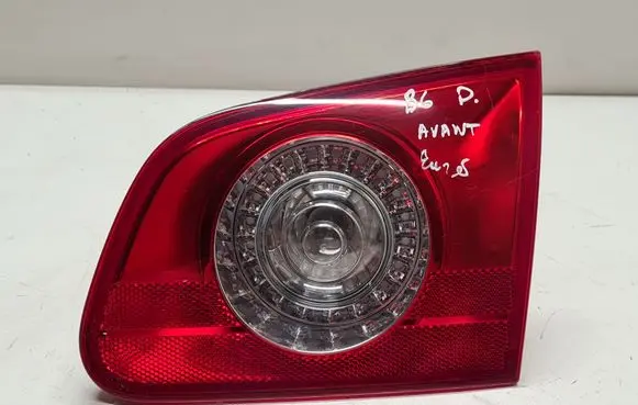 Volkswagen PASSAT B6 Tailgate rear/tail lights 3C9945094