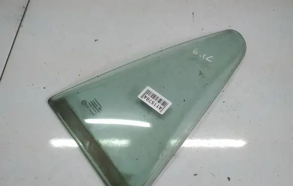 Opel Astra H Rear vent window glass AS2