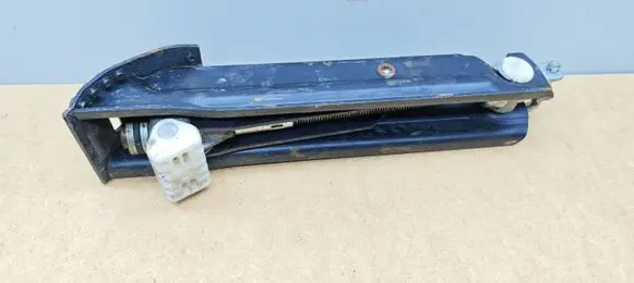 Mercedes-Benz E W211 Lift Jack A2115830215