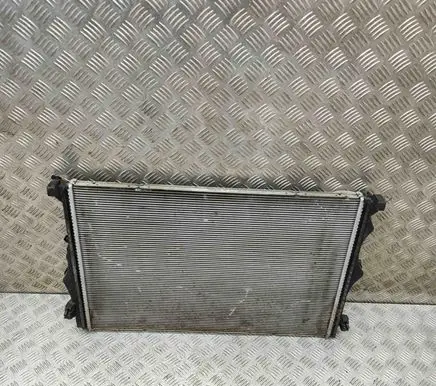 Mercedes-Benz B W247 Coolant radiator A2475000203