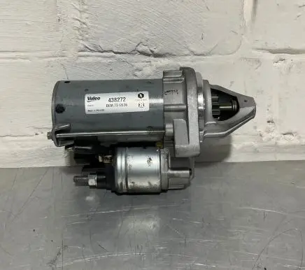 BMW 5 E60 E61 Starter motor 438272