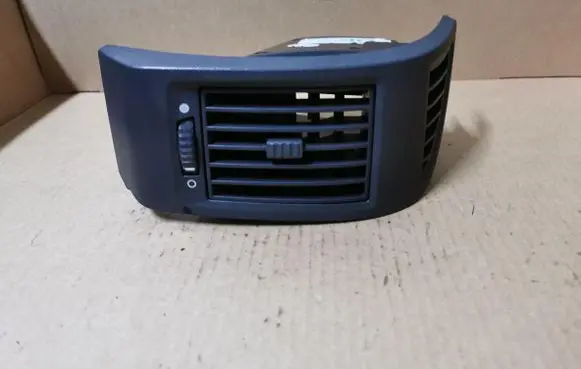 Fiat Ducato Dashboard side air vent grill/cover trim