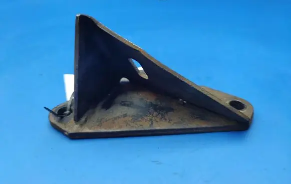 Jaguar XJS Engine mounting bracket EAC1450RH