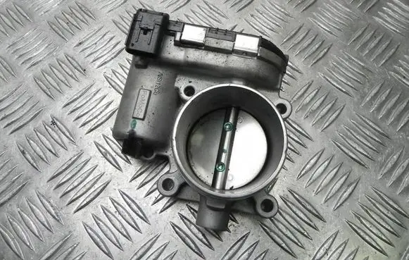 Ford Focus Throttle body valve DS7E9F991BB VD16152