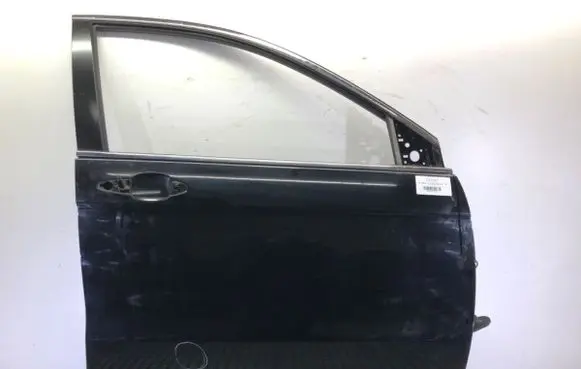 Honda CR-V Front door
