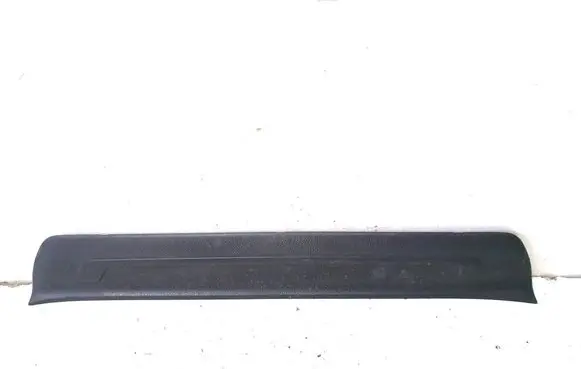 Front sill trim cover