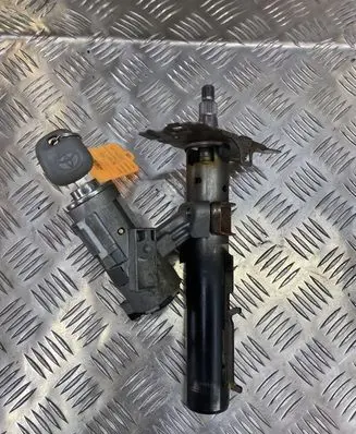 Toyota Corolla E120 E130 Ignition lock