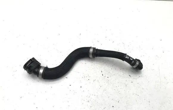 Peugeot 3008 III Engine coolant pipe/hose HSR28422