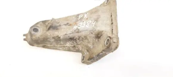 Mercedes-Benz C W202 Engine mounting bracket 1112230904