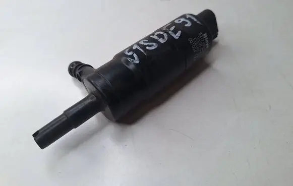BMW 3 E90 E91 Headlight washer pump 8377430 001004 13264010