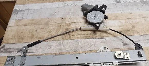Rear door window regulator with motor