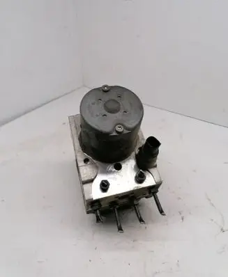 BMW 5 E39 ABS Pump 6758971