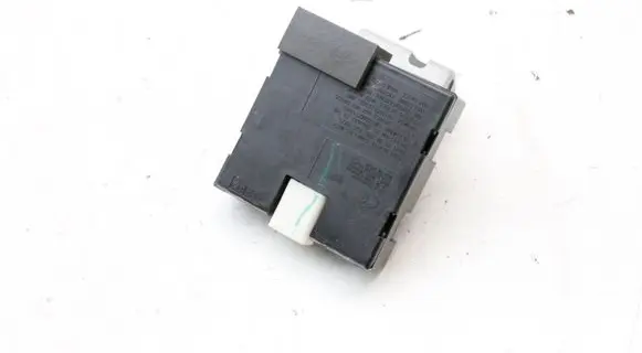 Infiniti M Y51 Keyless (KESSY) go control unit/module 