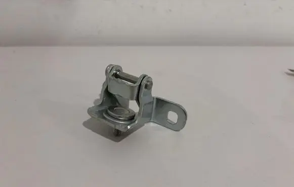 Opel Crossland X Tailgate hinge 13463343