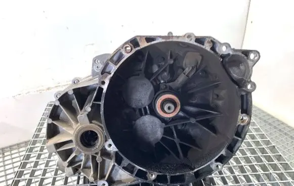 Ford Kuga I Manual 5 speed gearbox 8V4R7002AE