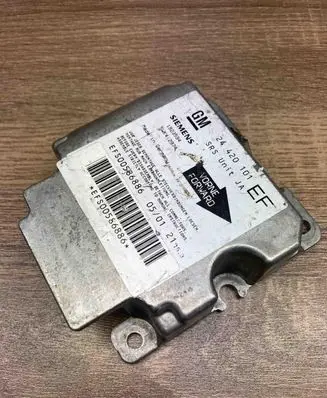 Opel Omega B2 Airbag control unit/module 24420101 5WK2974