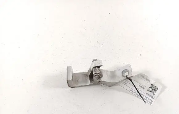 Volkswagen Transporter - Caravelle T5 Front door upper hinge 7H0831401B