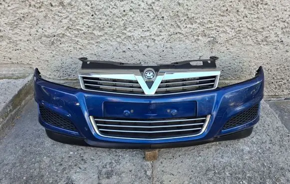 Opel Astra H Front bumper