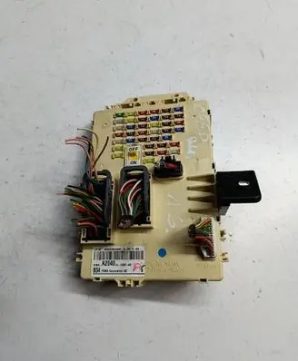 KIA Ceed Fuse box set 91950-A2040 A20401303100081 1013309007