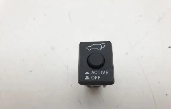 Mitsubishi Outlander Tailgate/trunk/boot open switch 15A257