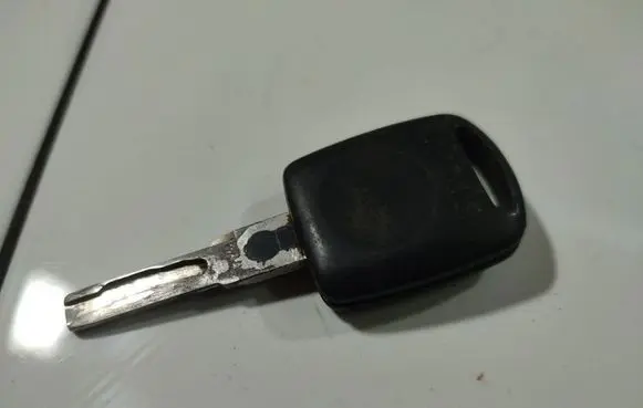 Skoda Roomster (5J) Ignition key/card 