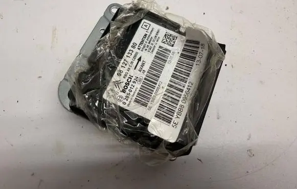 Peugeot 208 Airbag control unit/module 9812713380