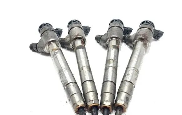 Toyota ProAce City Fuel injectors set 9828959880
